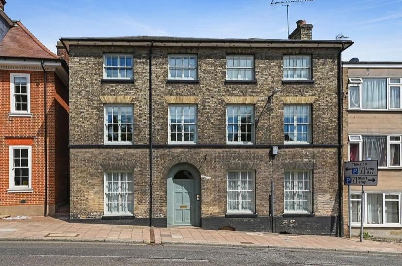 119 Northgate St - Delightful One Bedroom Apartment With Fantastic Living Space Bury St. Edmunds ภายนอก รูปภาพ